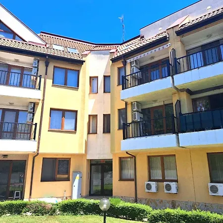 Апартаменты Lidda Relax In Oasis Kamchia *